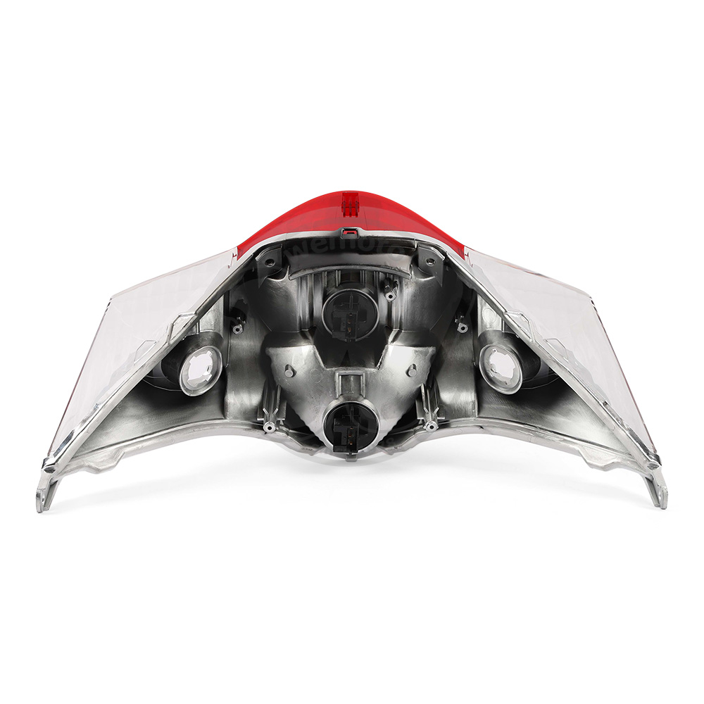 0XJ8193_af0331 three.jpg